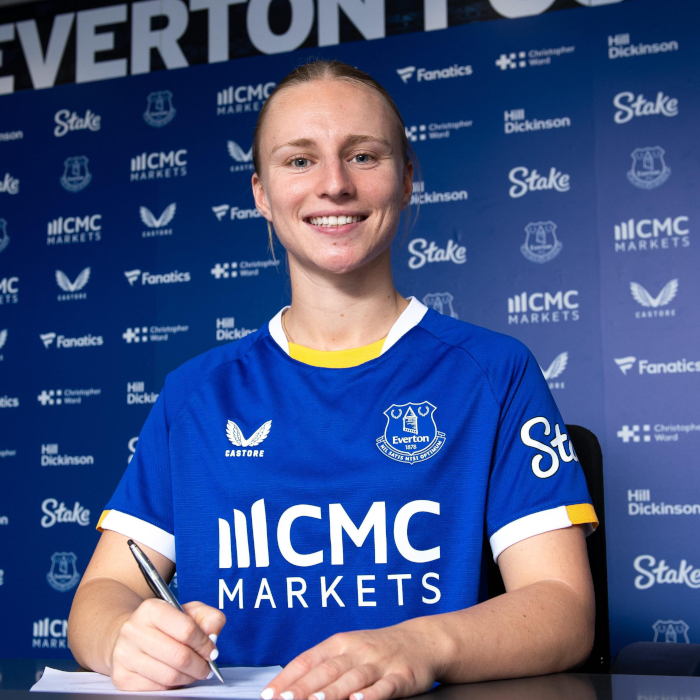 Holly McNamara