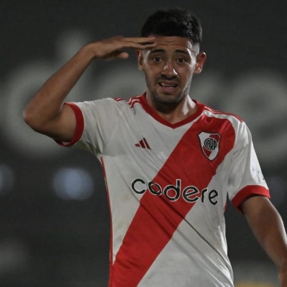 Enzo Aguirre