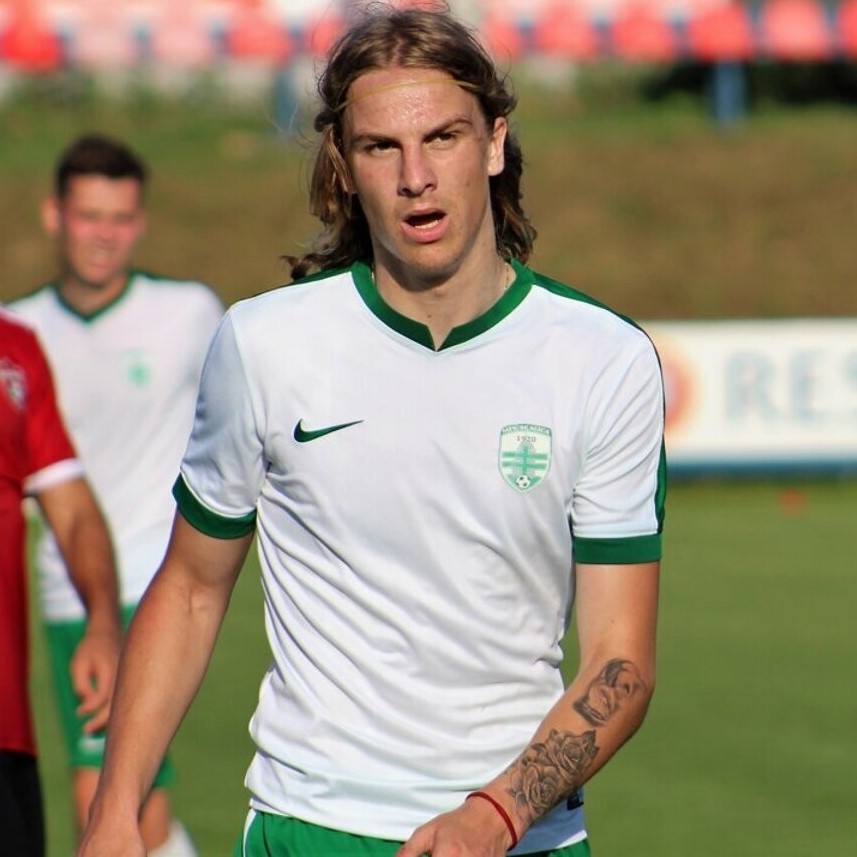 Mário Hollý